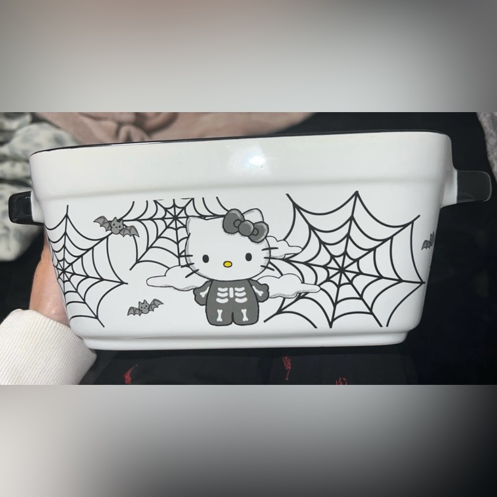 Hello kitty loaf pan